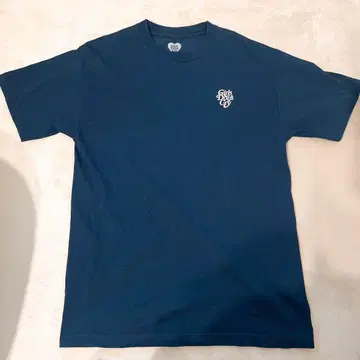 Girls Don't Cry THE GOOD COMPANY 콜라보T