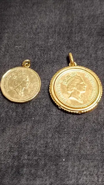 금 코인형 펜던트 2개 세트