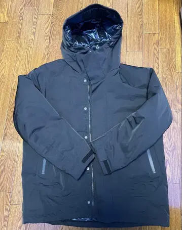UNIQLO J 다운 자켓 S 사이즈