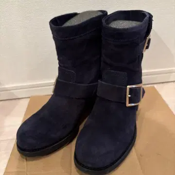 지미추 네이비 숏부츠