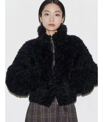 [ 새상품급 ] EMODA 싱글 미니 보아 블루종 블랙