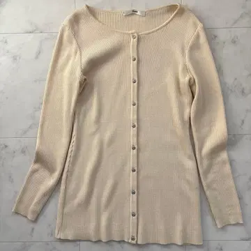 Rene 루네 리브 니트 가디건 까멜리아 버튼