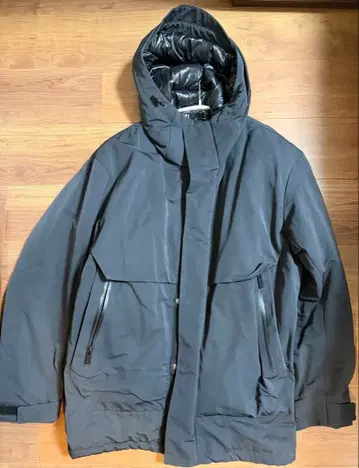 유니클로 +J 하이브리드 다운 파카 S 사이즈