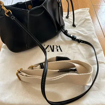 가격 인하! ZARA 숄더백