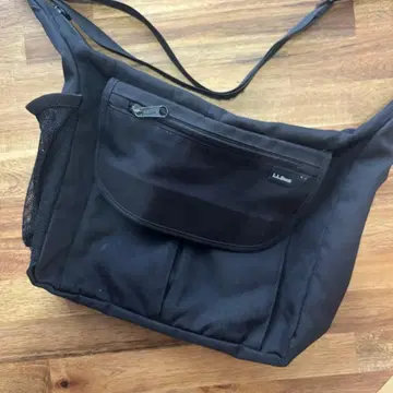 [ L.L.Bean ] 숄더백