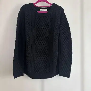 유나이티드 애로우즈 블랙 케이블 짜임 니트 스웨터 긴팔