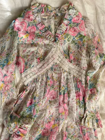 빈티지 꽃무늬 원피스 Little Trip to Heaven 구매