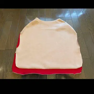 [ 새상품급 ] 드로어 슬리브리스 V넥 상의 베이지 빨간색 size1