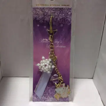 헬로키티 키링 참 포함