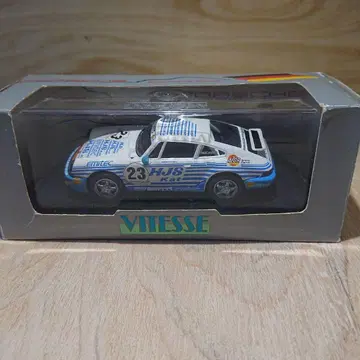Vitesse HJS Kat 1/43 스케일 미니카