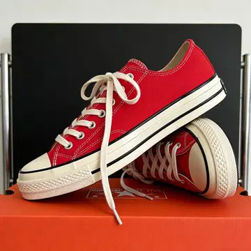 [ 미사용 새상품 ] 로우컷 한정판 CT70 빨간색 ox 27.5cm