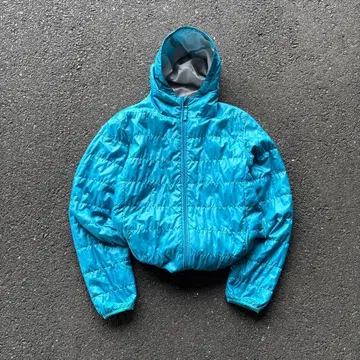 00s 올드 유니클로 짧은 기장 프리미엄 다운 자켓 몽벨 스타일 y2k