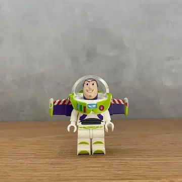LEGO 미니 피규어 버즈