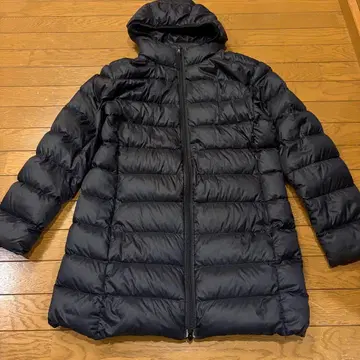 유니클로 울트라 다운 롱 코트 후드 부착