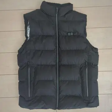 하자품 시착만 한 상품 가열 기능 포함 블랙 다운 베스트 XL