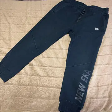 NEW ERA 블랙 맨투맨 팬츠 X라지