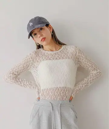 BAYFLOW 컷 레이스 롱 슬리브 긴팔 화이트