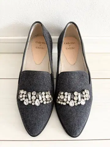 오데뜨 앤 오딜 비쥬 플랫슈즈 슬립온 펌프스 22.5