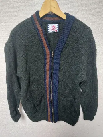 새상품급 SON OF THE CHEESE 사노바치즈 드라이버즈 니트