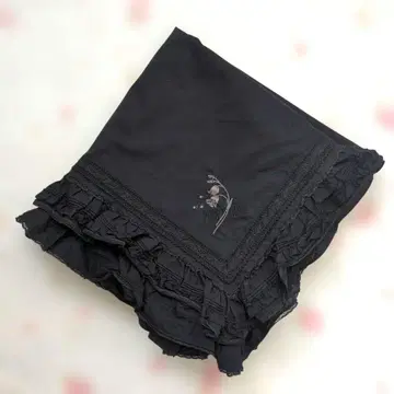 핑크하우스 은방울꽃 자수 장식 대형 프릴 스톨