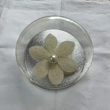 반돔 코사지 펄 비즈 꽃 모양 브로치