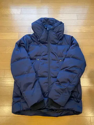 rocky monroe 볼륨 넥 스트레치 다운 후드 자켓