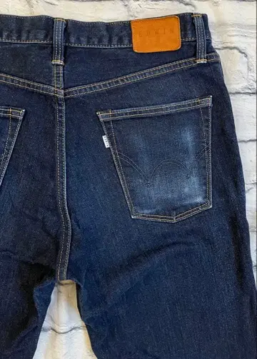 EDWIN 503TP 레귤러 테이퍼드 청바지 32인치 중고