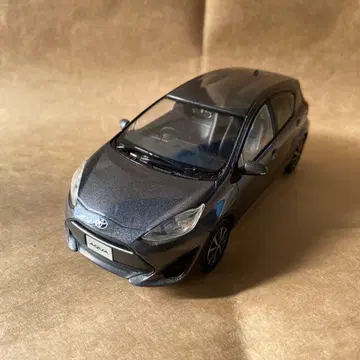 도요타 AQUA 컬러 샘플 미니카 1/30 그레이 메탈릭