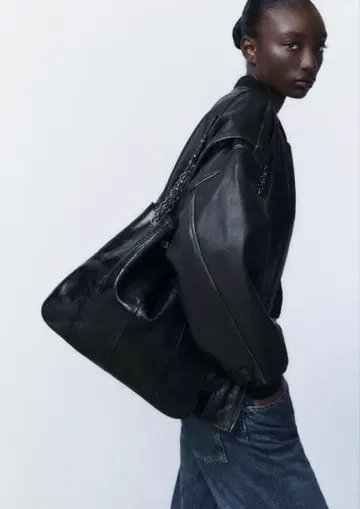 ZARA 체인 ROCK 메신저 백