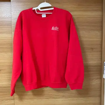 레드 L 사이즈 맨투맨