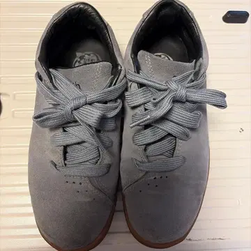 AREth 아스 미들컷 25.5cm