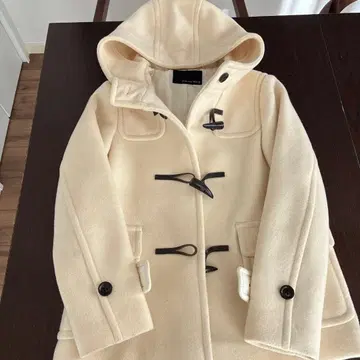 아이보리 숏 기장 더플 코트 그리리 벨시라킹