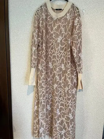 loaf 레이스 원피스 베이지