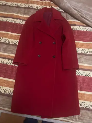 빨간색 더블 브레스트 롱 코트