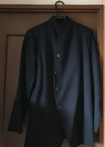 요건 레일 수트