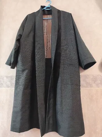 기모노 리메이크 순수 실크  롱 기장 코트 (겉옷에서 코트로)