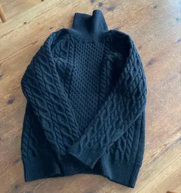 유나이티드 애로우즈 케이블 짜임 스웨터 블랙