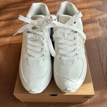 Admiral 골프 화이트 스니커즈 25cm 새상품