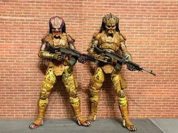 NECA 에미서리 프레데터 2종 세트