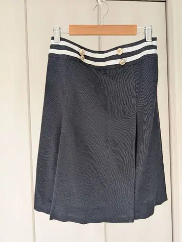 TOMMY HILFIGER 네이비 A라인 스커트 S