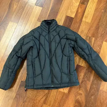 블랙 다운 자켓 퀼팅