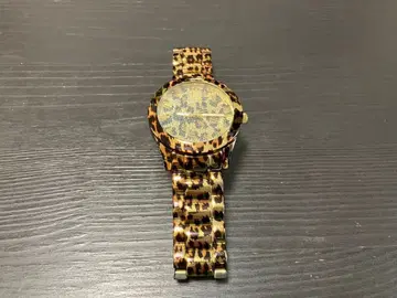 GUESS 레오파드 무늬 여성용 손목시계