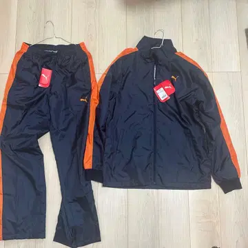 미사용 새상품 PUMA 윈드브레이커 M 블랙/오렌지