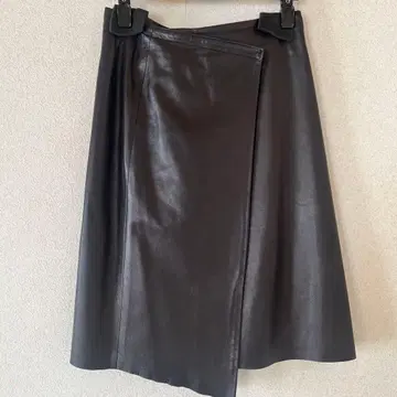 잭 헨리 가죽 블랙 랩스커트