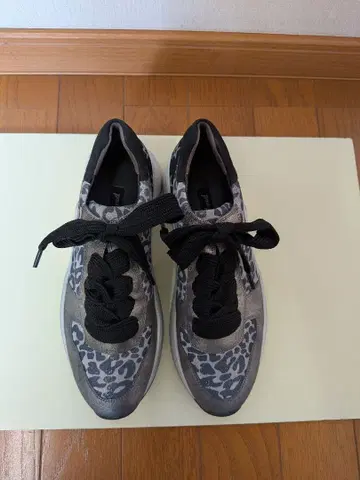 새상품 paul green