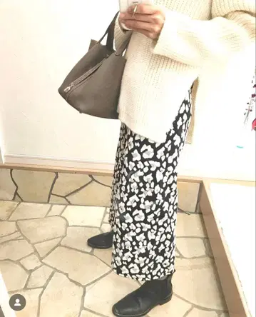 새상품 25300엔 택 포함 르쉘블루 레오파드 팬츠 바지