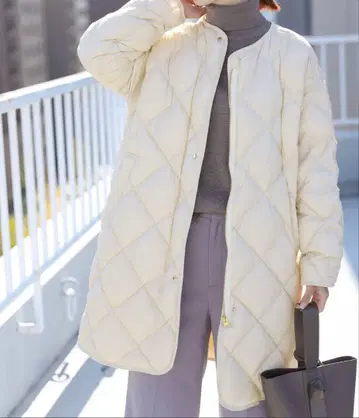 어반 리서치 퀼팅 다운 자켓 아이보리 M 사이즈