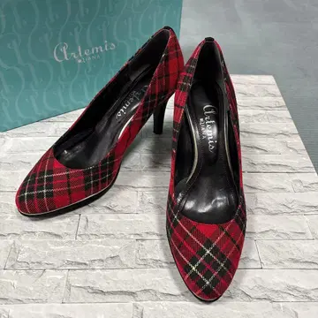 아르테미스 바이 다이애나 빨간색 체크 펌프스