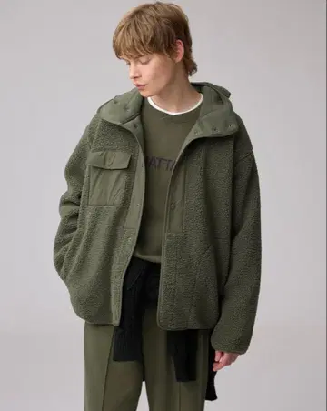 GU 보아 플리스 스냅 후드티 ENGINEERED