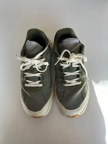norda 트레일 러닝화 올리브 그린 새상품급